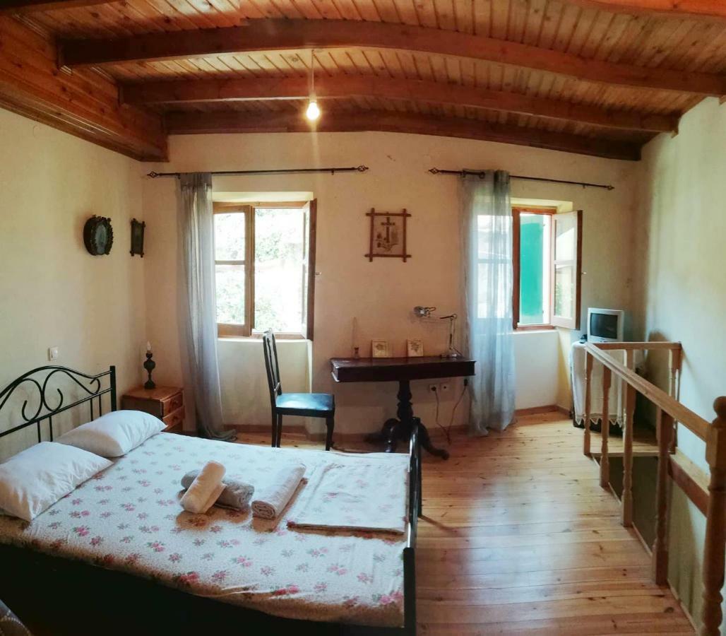 Sinarádes Country Traditional House In Corfu Village, Greece מראה חיצוני תמונה